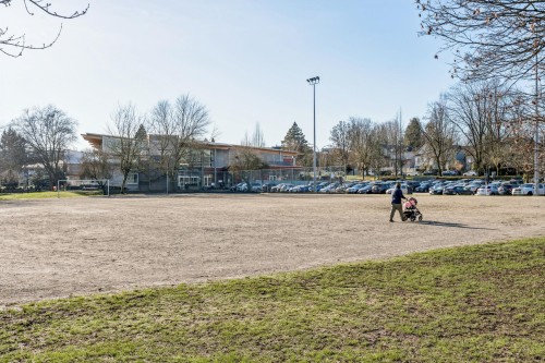 1851 16Th Avenue E, Vancouver, BC 