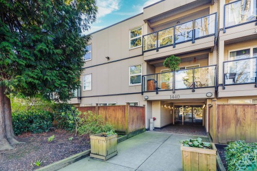 115-1440 Broadway Street E, Vancouver, BC 