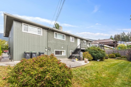 935 Beaconsfield Road, North Vancouver, BC 