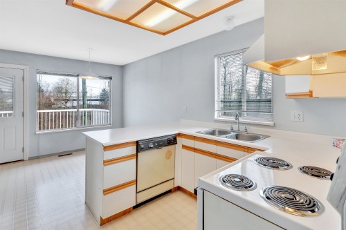 1215 Brand Street, Port Coquitlam, BC 