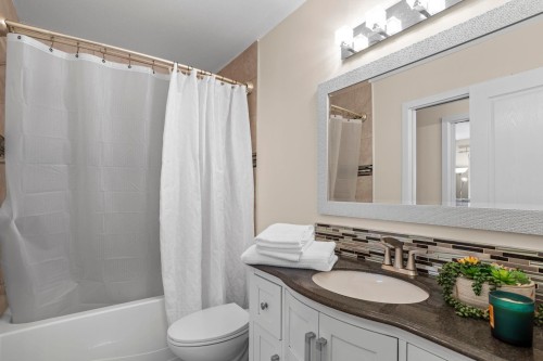 38-12449 191 Street, Pitt Meadows, BC 