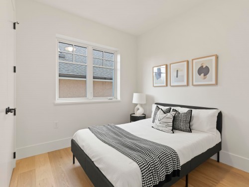 2-3919 18Th Avenue W, Vancouver, BC 