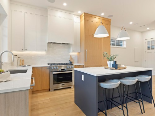 2-3919 18Th Avenue W, Vancouver, BC 