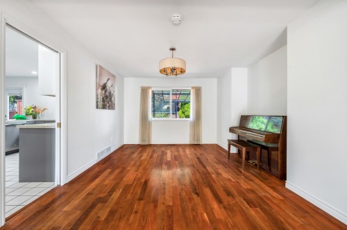 2507 Ashurst Avenue, Coquitlam, BC 