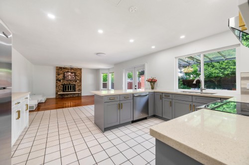 2507 Ashurst Avenue, Coquitlam, BC 