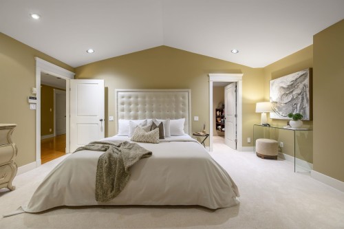 3402 Anne Macdonald Way, North Vancouver, BC 