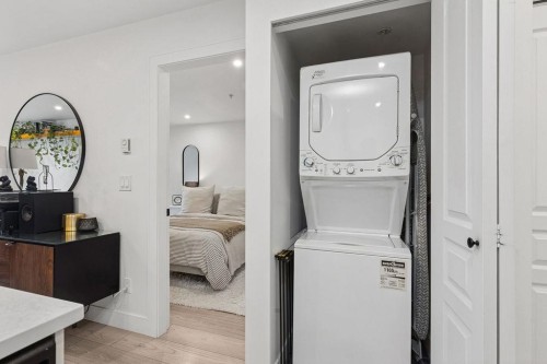 232-4550 Fraser Street, Vancouver, BC 