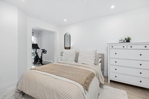 232-4550 Fraser Street, Vancouver, BC 