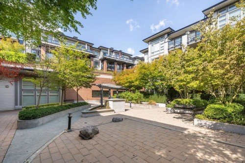 232-4550 Fraser Street, Vancouver, BC 