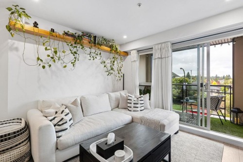 232-4550 Fraser Street, Vancouver, BC 