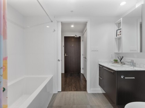 2309-8031 Nunavut Lane, Vancouver, BC 