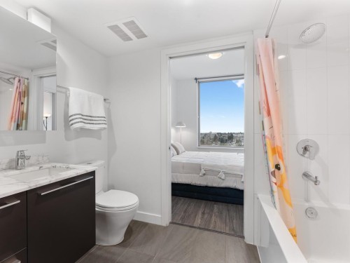 2309-8031 Nunavut Lane, Vancouver, BC 