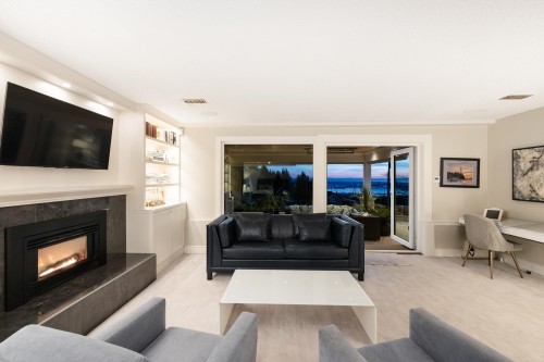 310 Beaver Road, North Vancouver, BC 