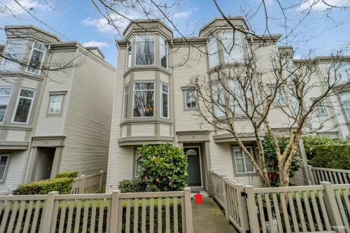 32-6179 No. 1 Road  Richmond, BC V7C 1T4