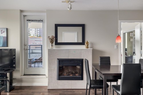 506-4182 Dawson Street, Burnaby, BC 