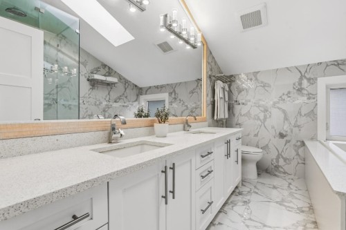 5058 Dunbar Street, Vancouver, BC 