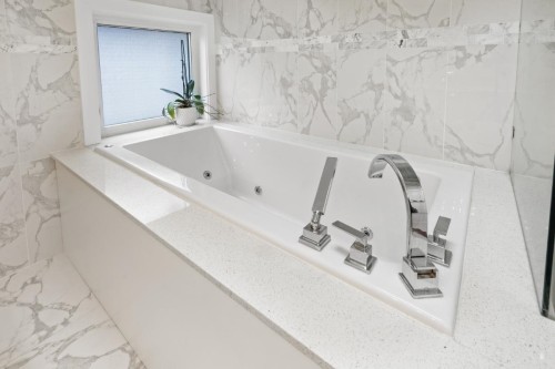 5058 Dunbar Street, Vancouver, BC 