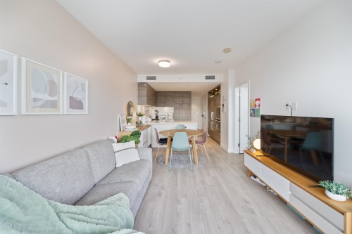 2106-7303 Noble Lane, Burnaby, BC 