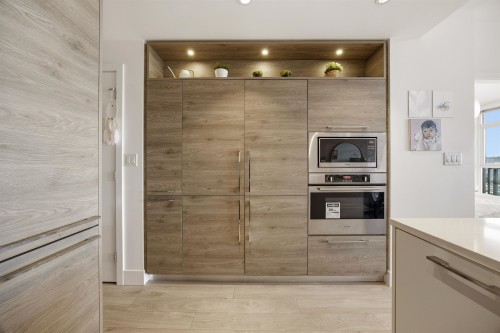 2106-7303 Noble Lane, Burnaby, BC 