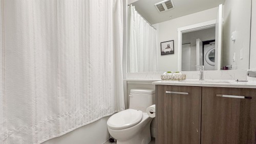 203-1306 Fifth Avenue, New Westminster, BC 