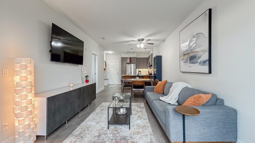 203-1306 Fifth Avenue, New Westminster, BC 