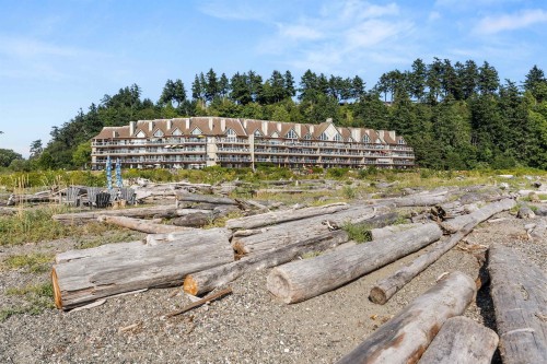 320-1120 Tsatsu Shores Drive, Tsawwassen, BC 