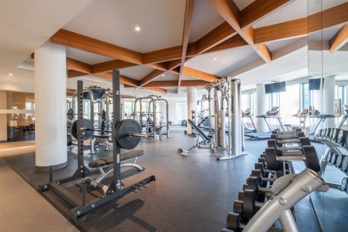 1608-680 Seylynn Crescent, North Vancouver, BC 