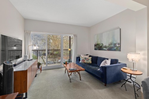 318-1655 Nelson Street, Vancouver, BC 