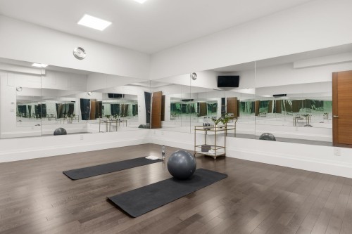 1265 Queens Avenue, West Vancouver, BC 