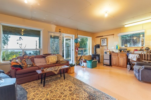 1051 Gower Point Road, Gibsons, BC 