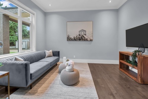 8168 Hunter Street, Burnaby, BC 