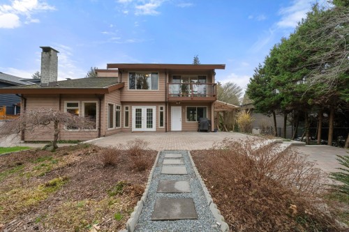 667 Fairway Drive, North Vancouver, BC 