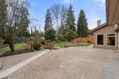 667 Fairway Drive, North Vancouver, BC 