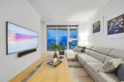 889 Pacific Street  Vancouver, BC V6Z 1C3