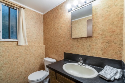 4262 Yuculta Crescent, Vancouver, BC 