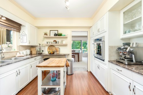 792 Anderson Crescent, West Vancouver, BC 