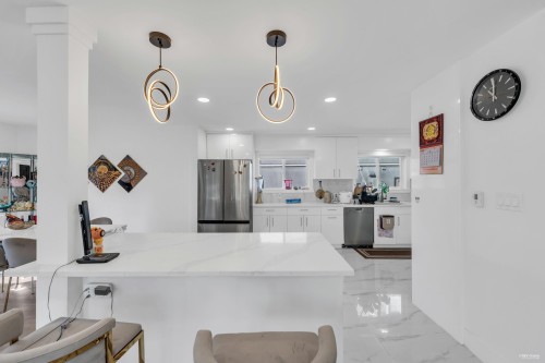 8025 Borden Street, Vancouver, BC 