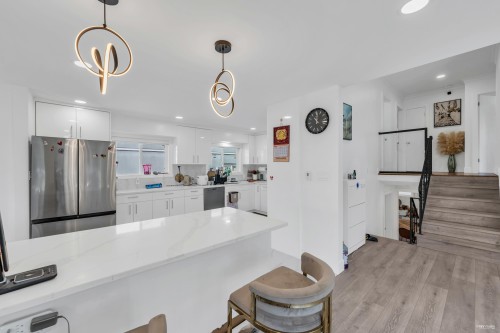 8025 Borden Street, Vancouver, BC 