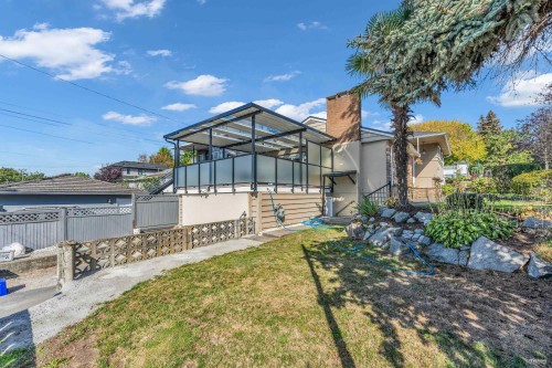 8025 Borden Street, Vancouver, BC 