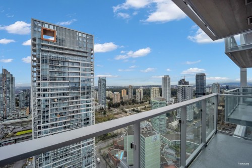 3303-6000 Mckay Avenue, Burnaby, BC 