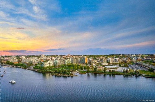 2705-918 Cooperage Way, Vancouver, BC 