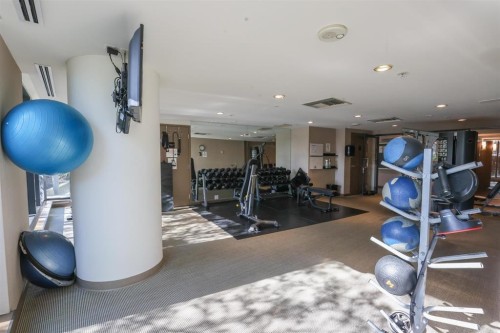 2705-918 Cooperage Way, Vancouver, BC 