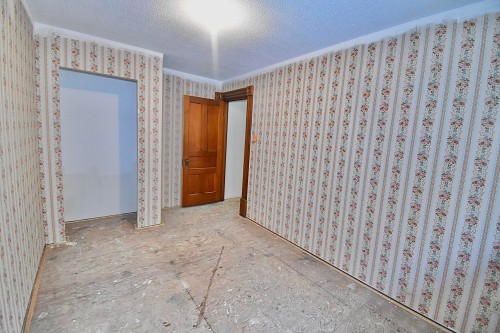 631 Wyngaert Road, Gibsons, BC 