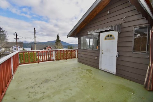 631 Wyngaert Road, Gibsons, BC 