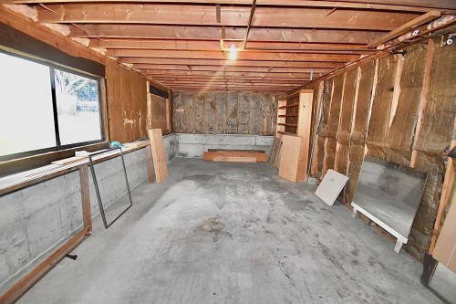 631 Wyngaert Road, Gibsons, BC 