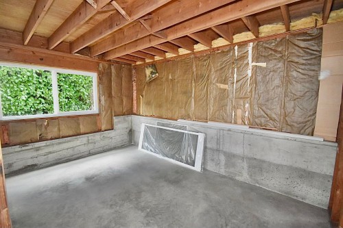 631 Wyngaert Road, Gibsons, BC 