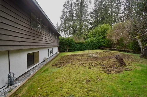 631 Wyngaert Road, Gibsons, BC 