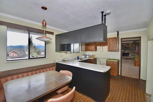 631 Wyngaert Road, Gibsons, BC 