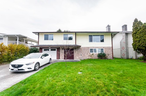 7111 Cavelier Court, Richmond, BC 