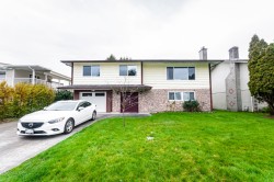 7111 Cavelier Court  Richmond, BC V7C 4J7